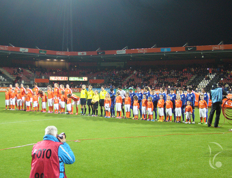 Niederlande - Thailand vor dem Anstoß Niederlande - Thailand